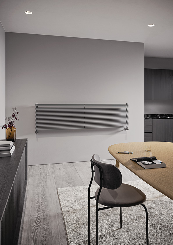 Arpa 18, orizzontale, 20 elementi, altezza 2020 mm, larghezza 541 mm, Grigio Antracite Opaco - RAL 7016