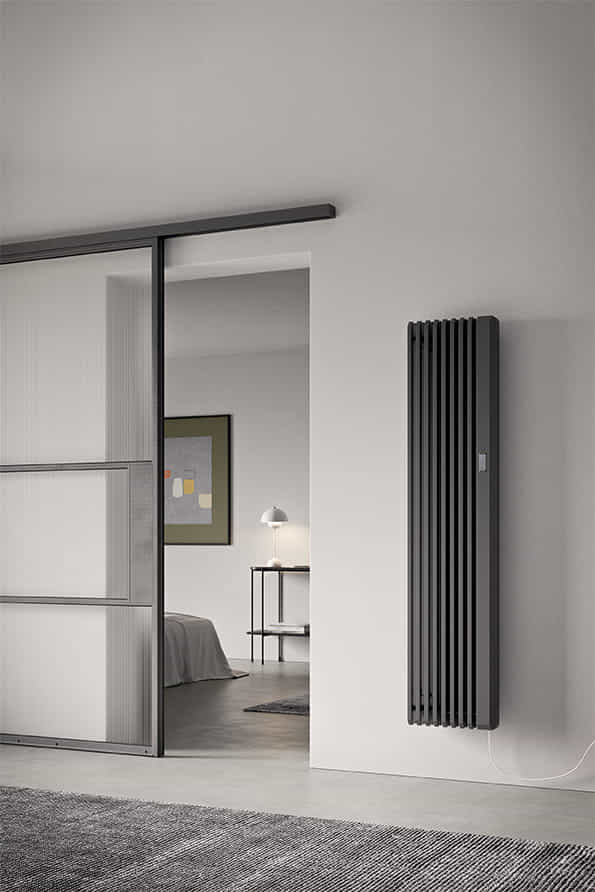 Sax Elettrico, vertical, 8 elemente, înălțimea 1800 mm, lățime 735 mm, Negru Satinat